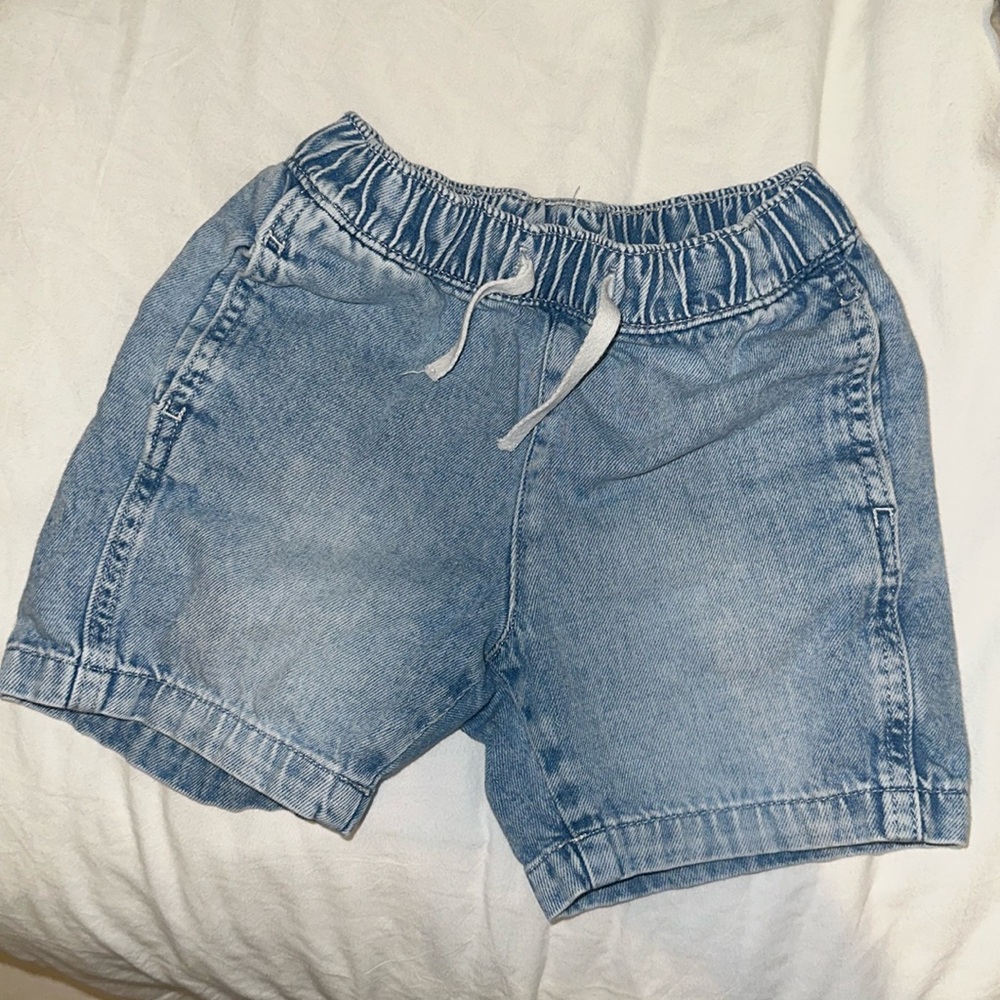 H&M denim shorts